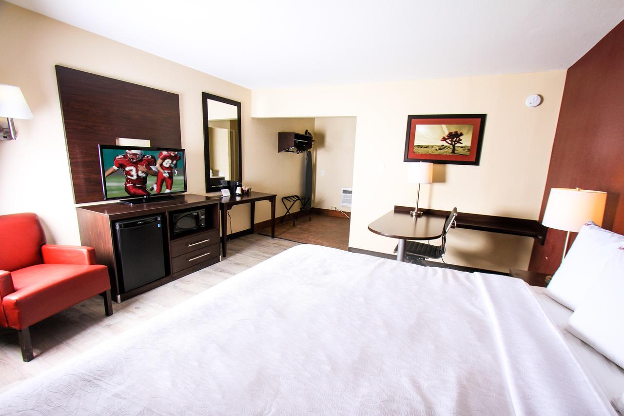 Red Roof Inn PLUS+ Williams â€“ Grand Canyon - thumb 0