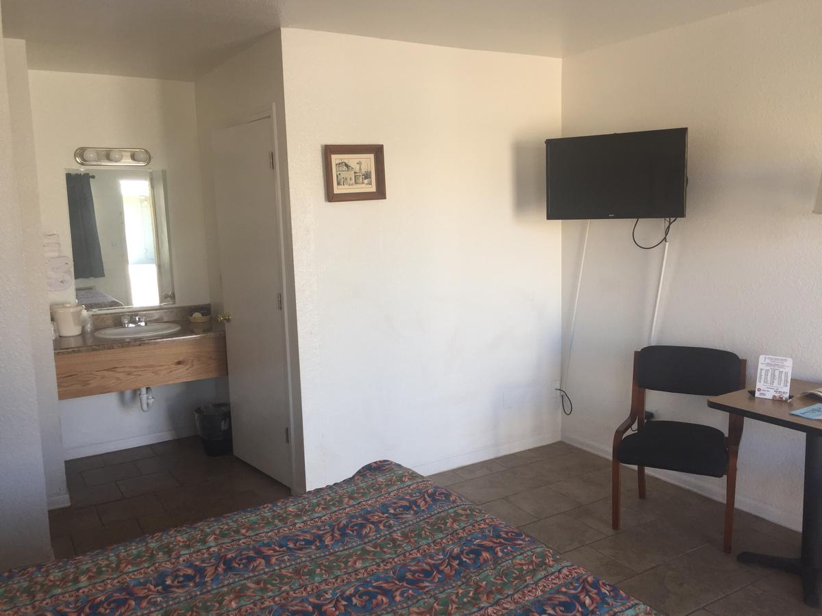 Little Daisy Motel - thumb 29