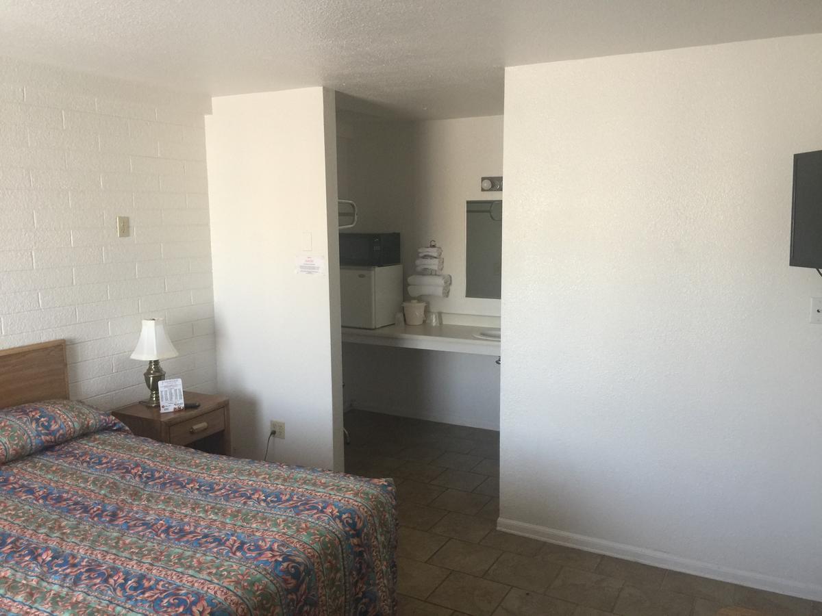 Little Daisy Motel - thumb 27