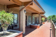 Booking Benson Tourism House