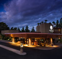 DoubleTree by Hilton Phoenix- Tempe - Tourism House