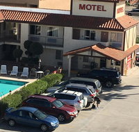 BridgeWater Motel - Tourism House