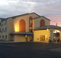Americas Choice Inn  Suites - Tourism House