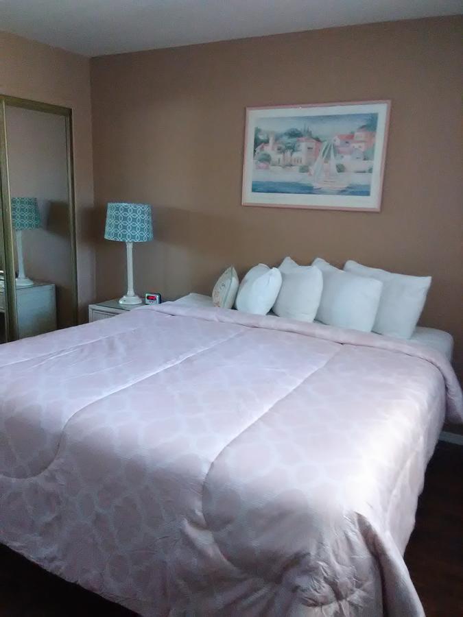 Hidden Palms Resort & Condominiums - thumb 32