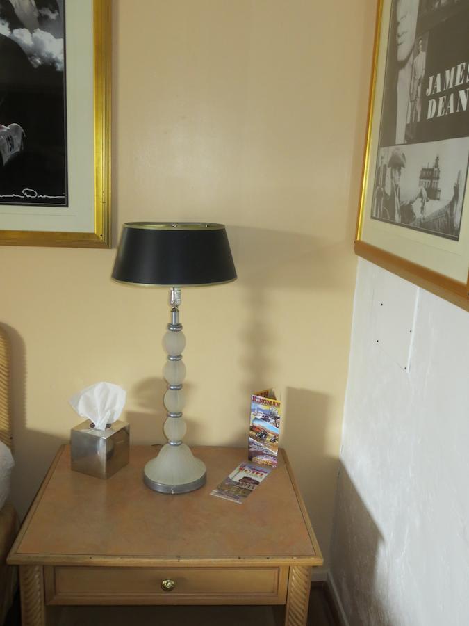 El Trovatore Motel - thumb 25