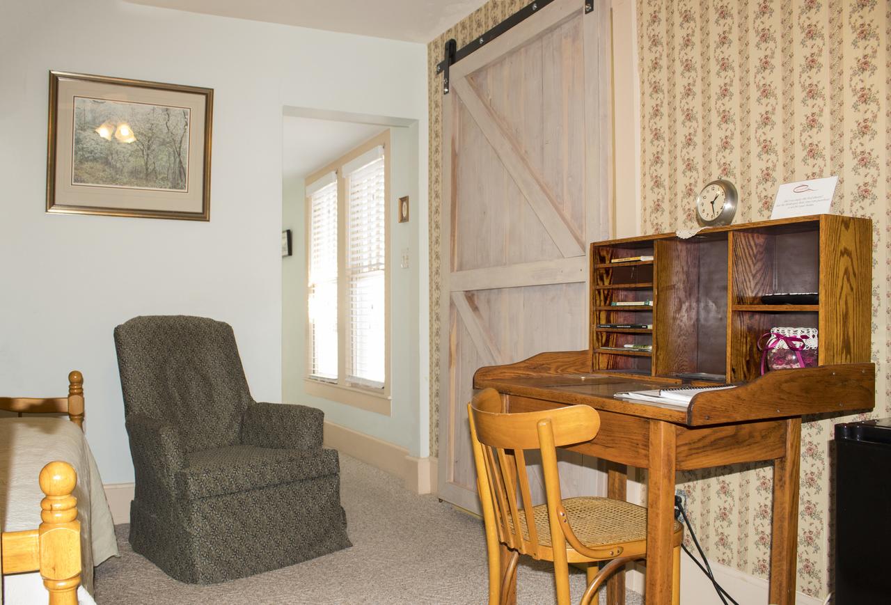 Wildflower Bed And Breakfast - thumb 22