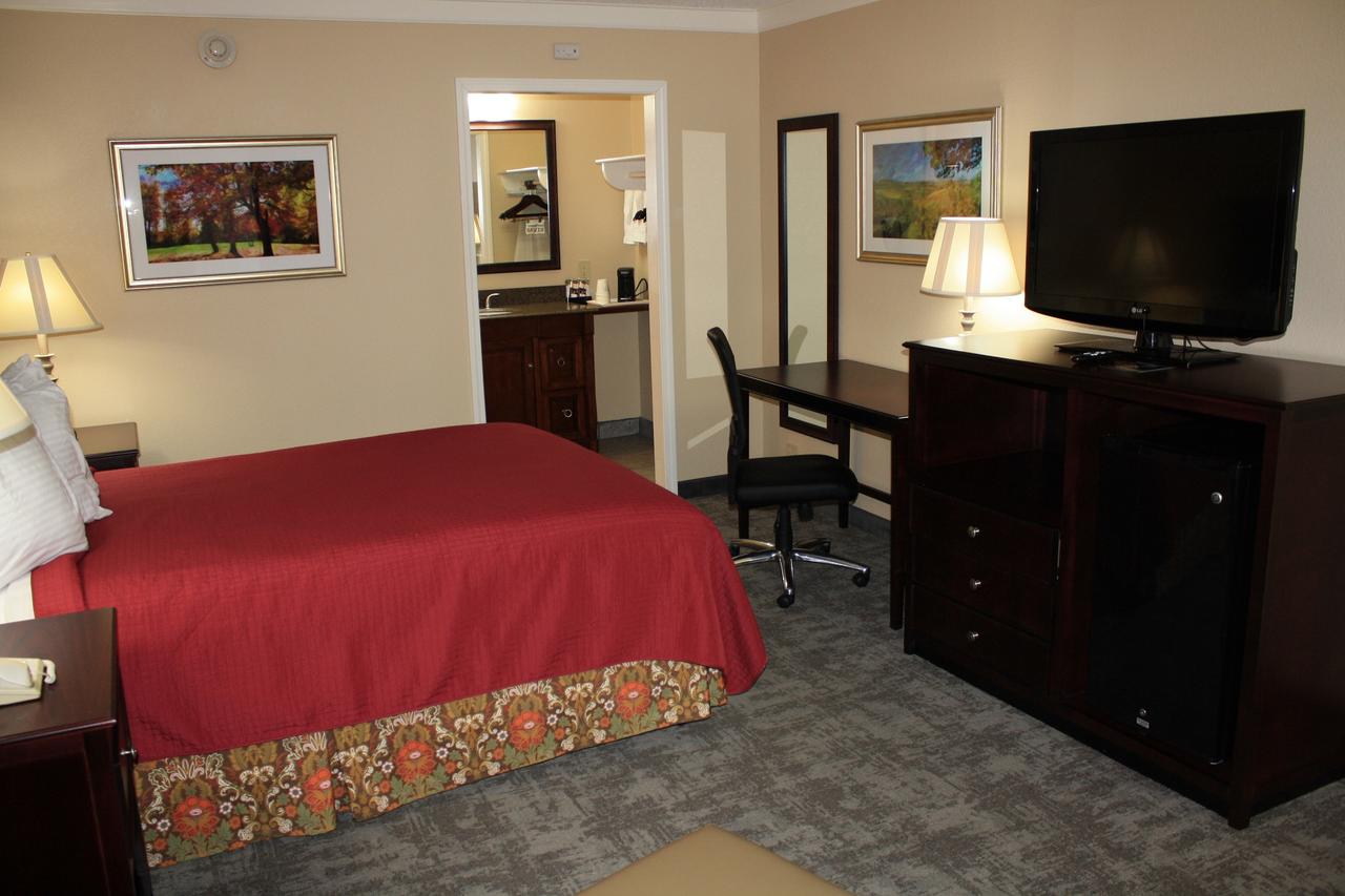 Best Western Eureka Inn - thumb 32