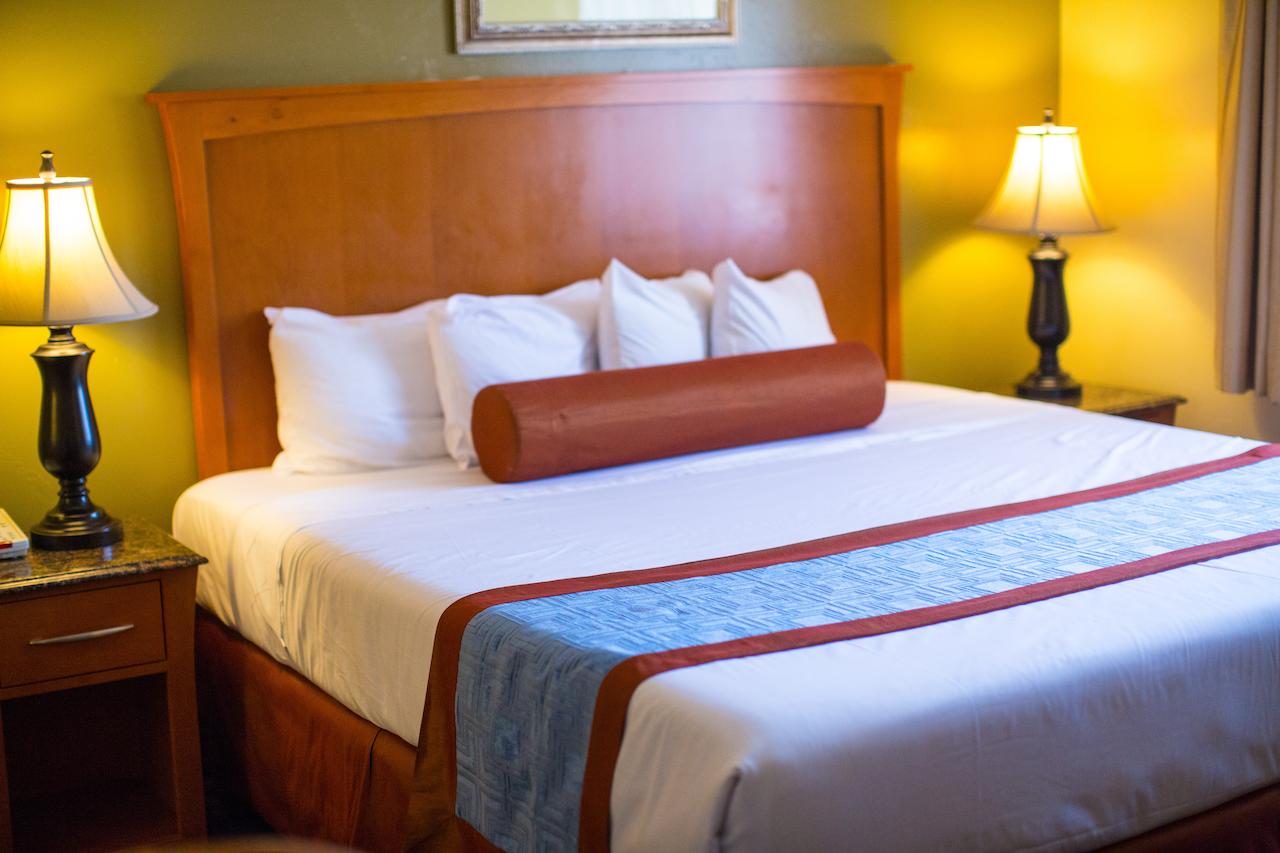 Beachwalker Inn & Suites - thumb 17