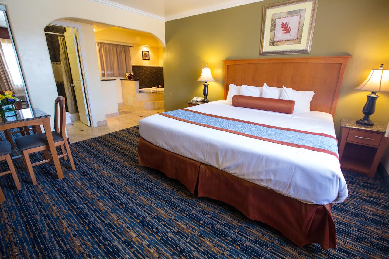 Beachwalker Inn & Suites - thumb 7