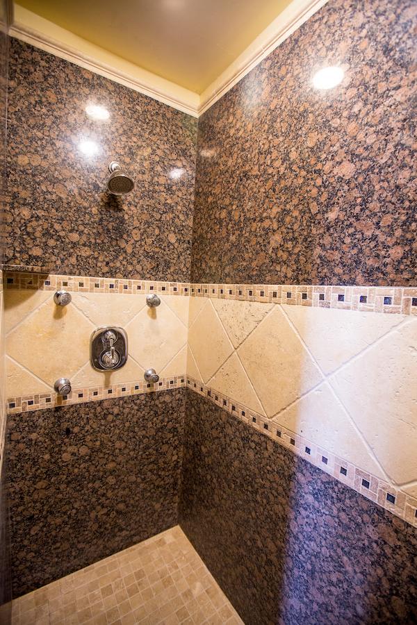 Beachwalker Inn & Suites - thumb 26