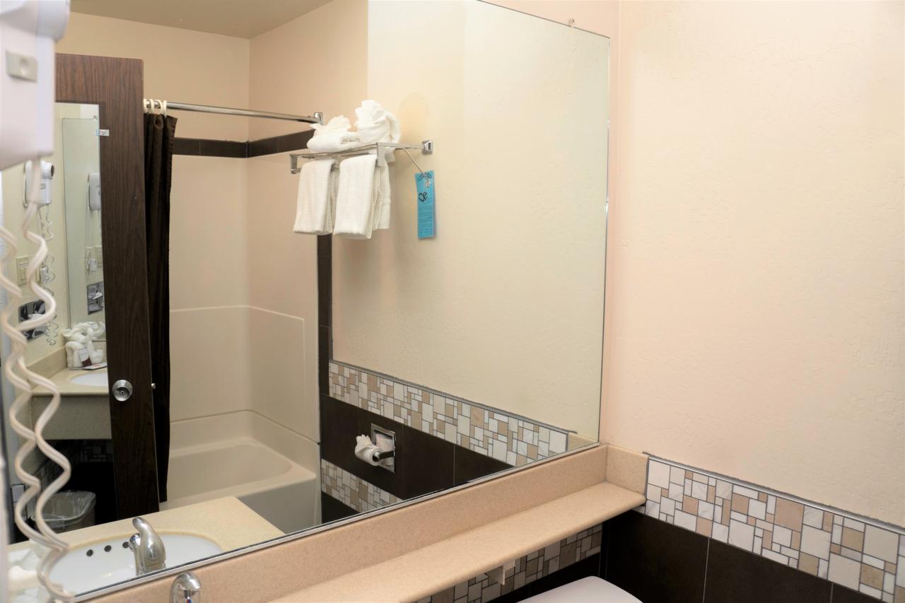 California Inn Barstow - thumb 21