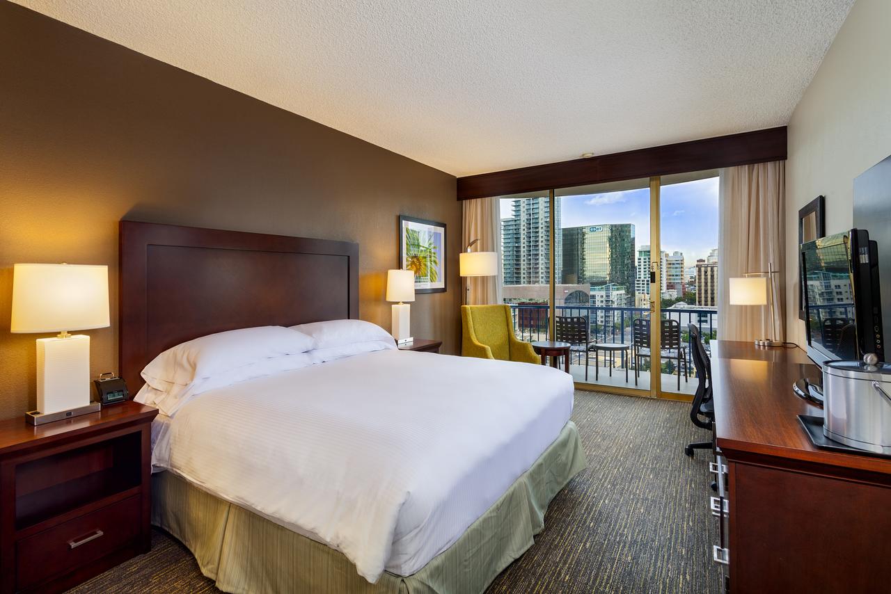 Wyndham San Diego Bayside - thumb 12