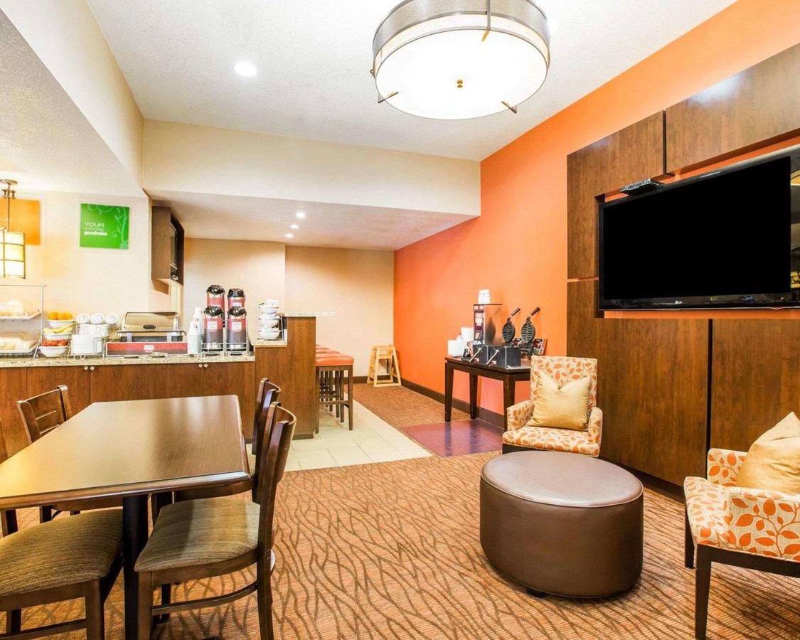 Comfort Suites Clovis - thumb 5