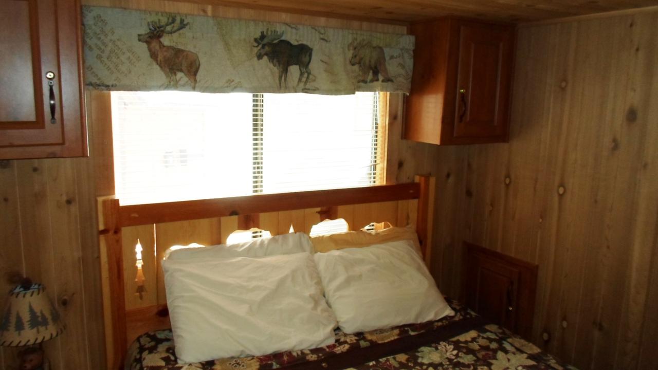 Cedar Pines Resort - thumb 17