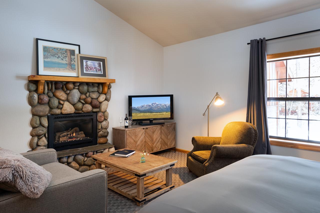 Black Bear Lodge - thumb 40