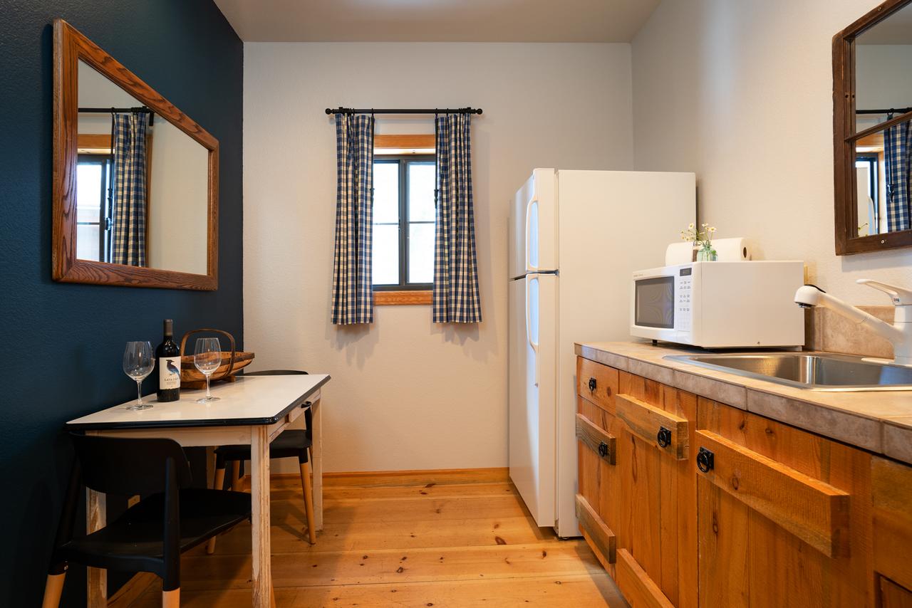 Black Bear Lodge - thumb 21