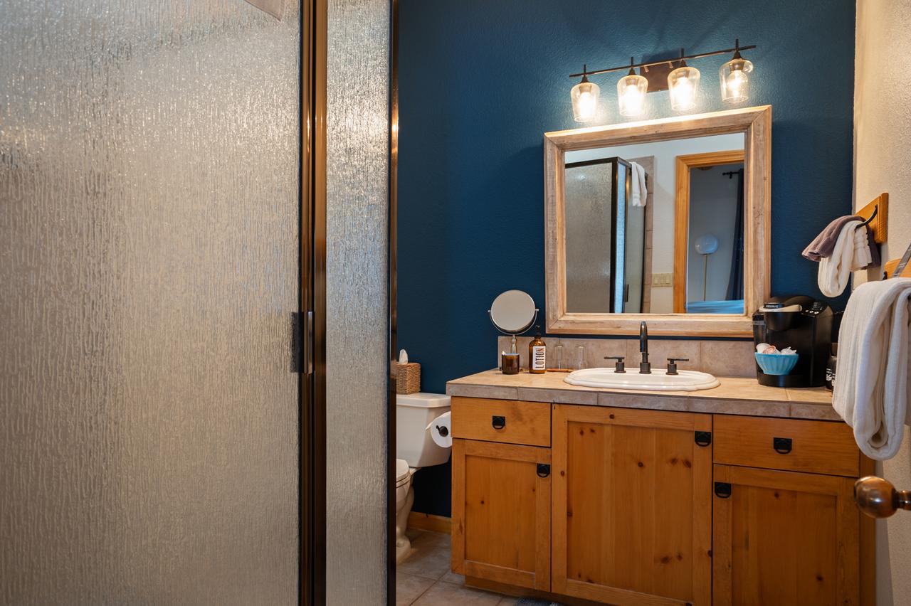 Black Bear Lodge - thumb 14