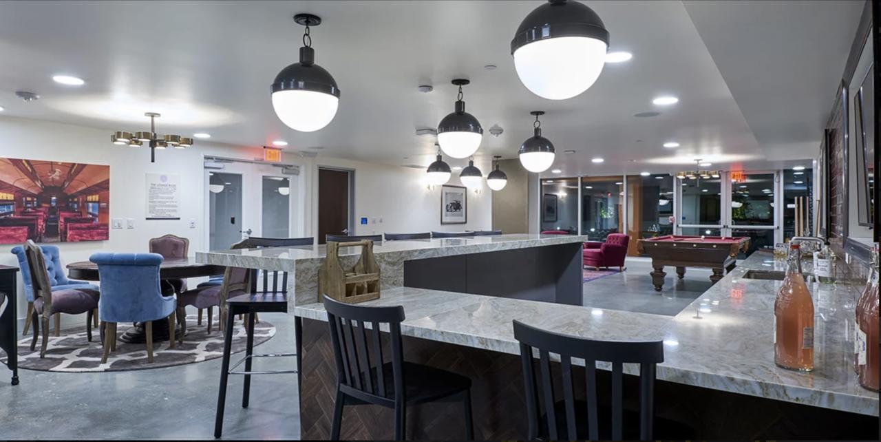 Wilshire West Suites - thumb 5