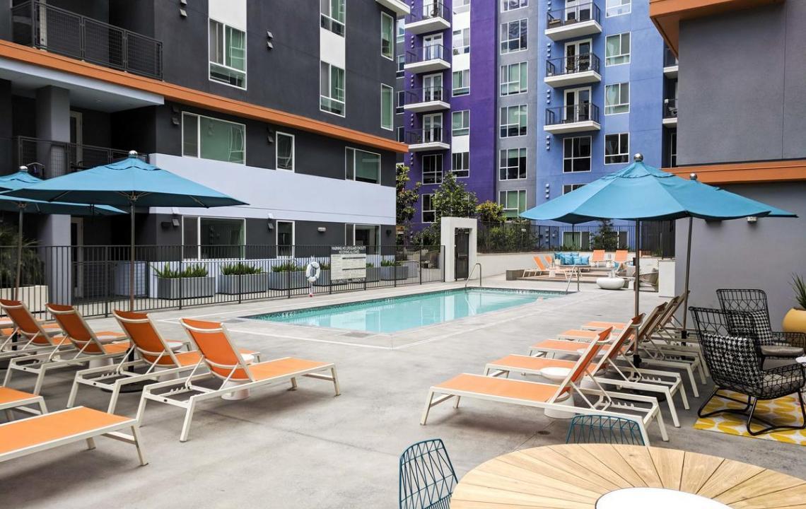 Wilshire West Suites - thumb 0