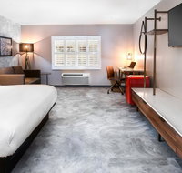 Hollywood Inn Suites Hotel - Tourism House