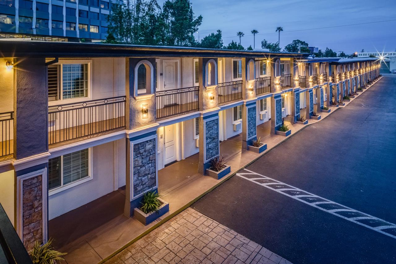 Stone Villa Inn - thumb 9