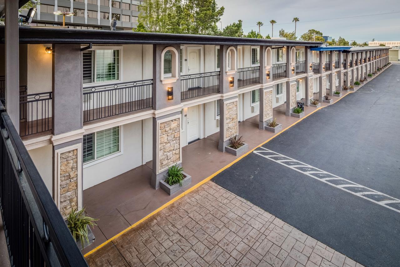 Stone Villa Inn - thumb 12