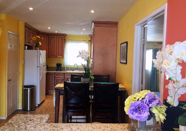 240 USC Turquoise House - thumb 3