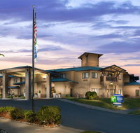 Holiday Inn Express Hotel  Suites Arcata/Eureka-Airport Area - Tourism House