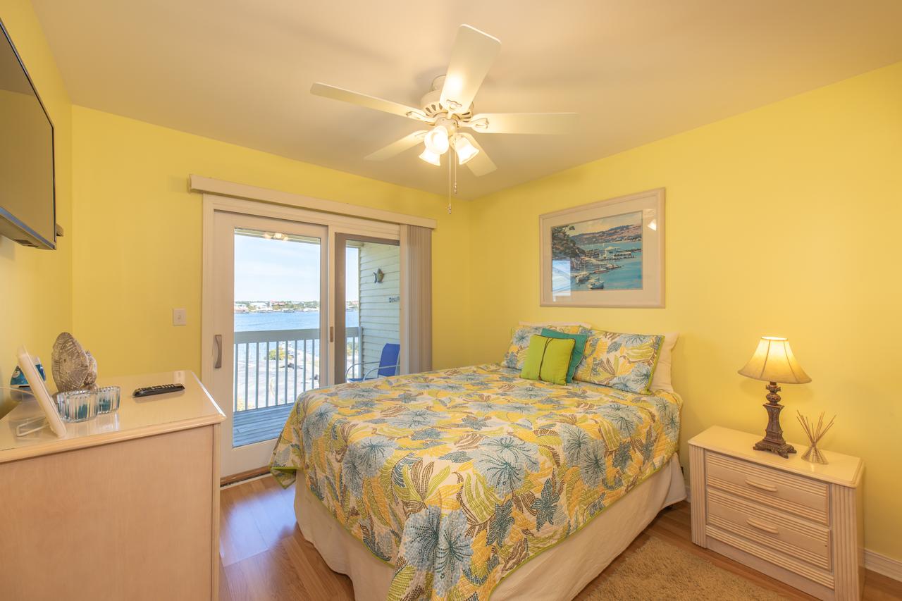 Docks On Old River Unit 7C - thumb 11