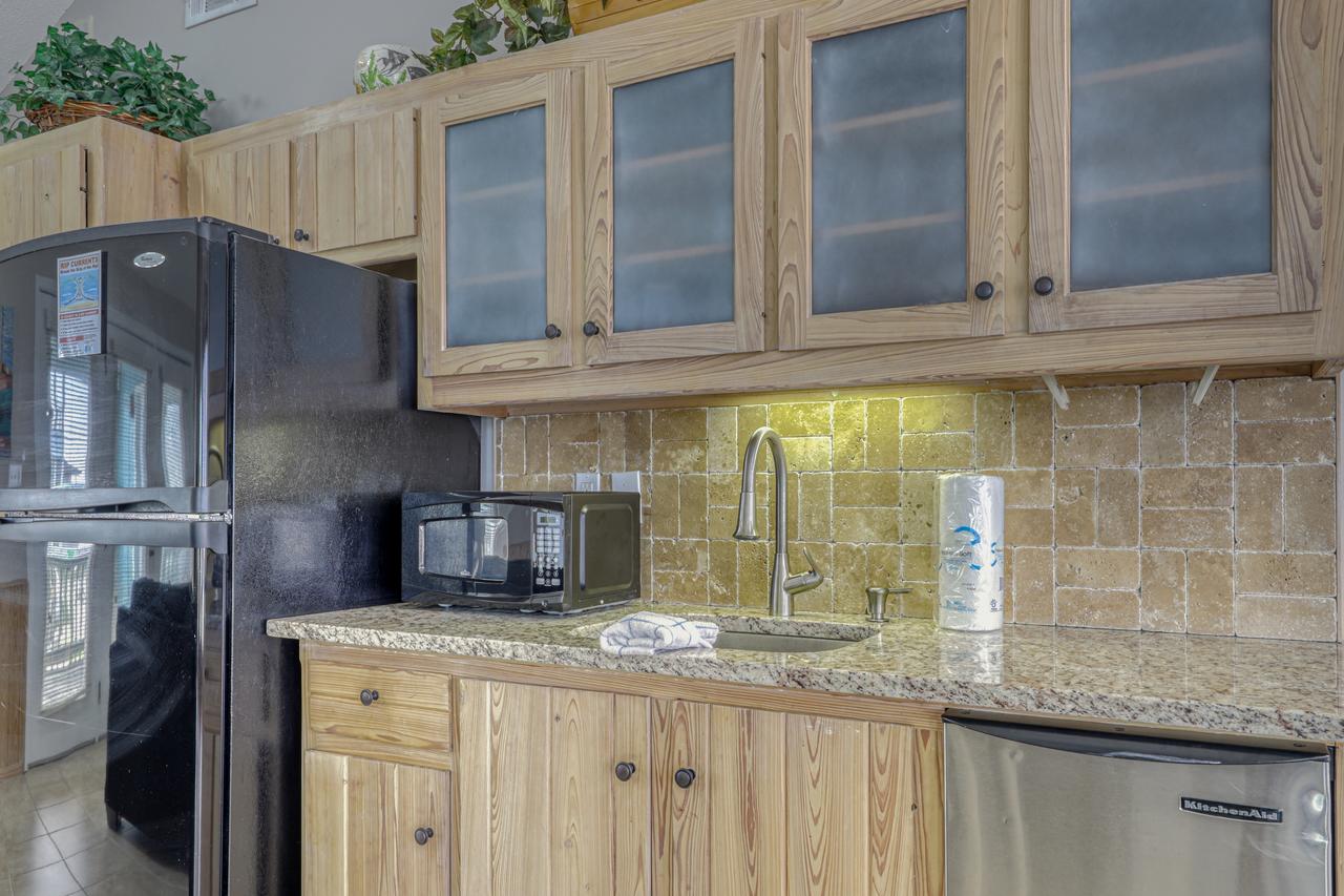 Almost Heaven - 6 Bed 7 Bath Vacation Home In Gulf Shores - thumb 27