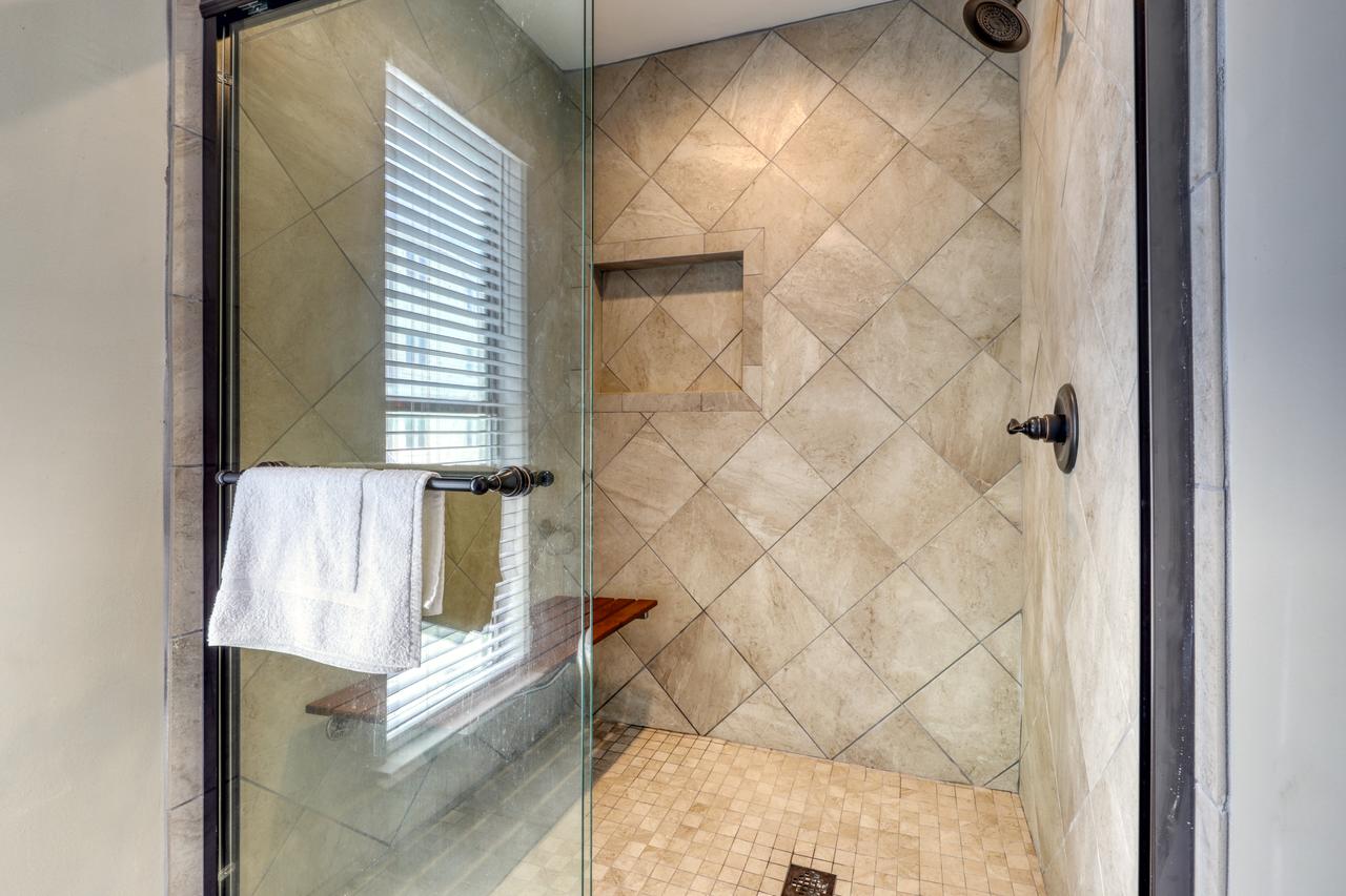 Almost Heaven - 6 Bed 7 Bath Vacation Home In Gulf Shores - thumb 22