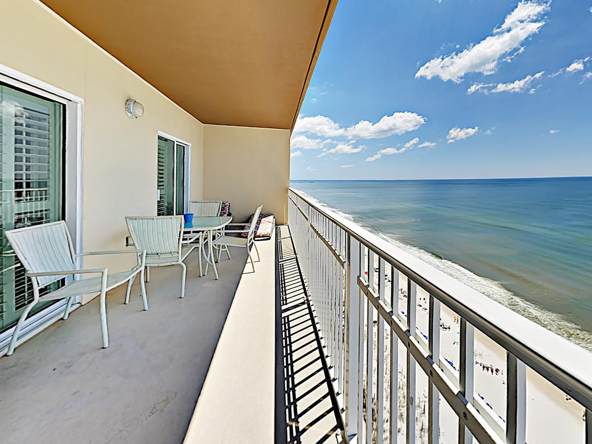 931 W Beach Blvd Condo - thumb 11