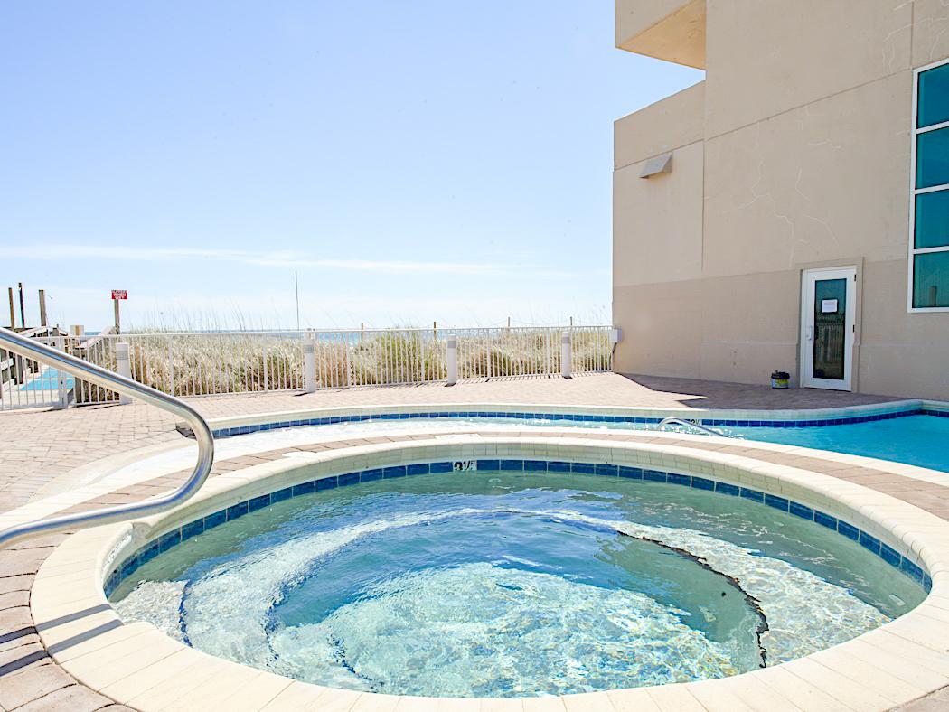 931 W Beach Blvd Condo - thumb 2