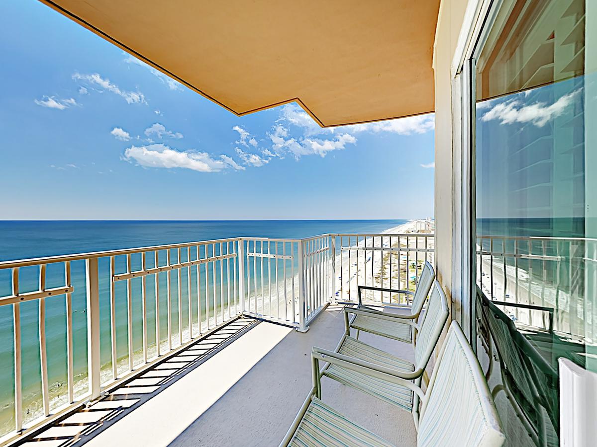 931 W Beach Blvd Condo - thumb 0