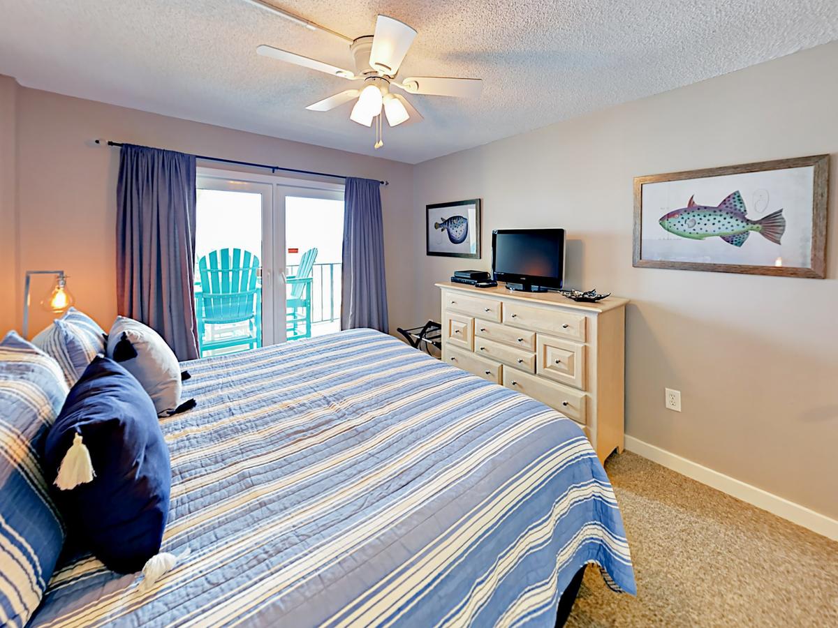 969 West Beach Blvd Condo Unit 1203 - thumb 22