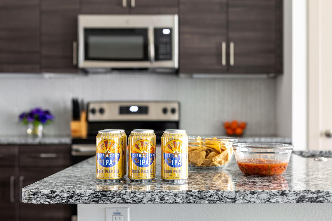 Stay Alfred At The District - thumb 31