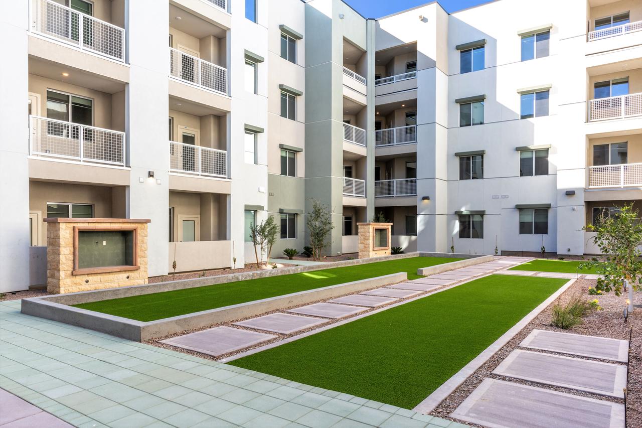 Stay Alfred At The District - thumb 36