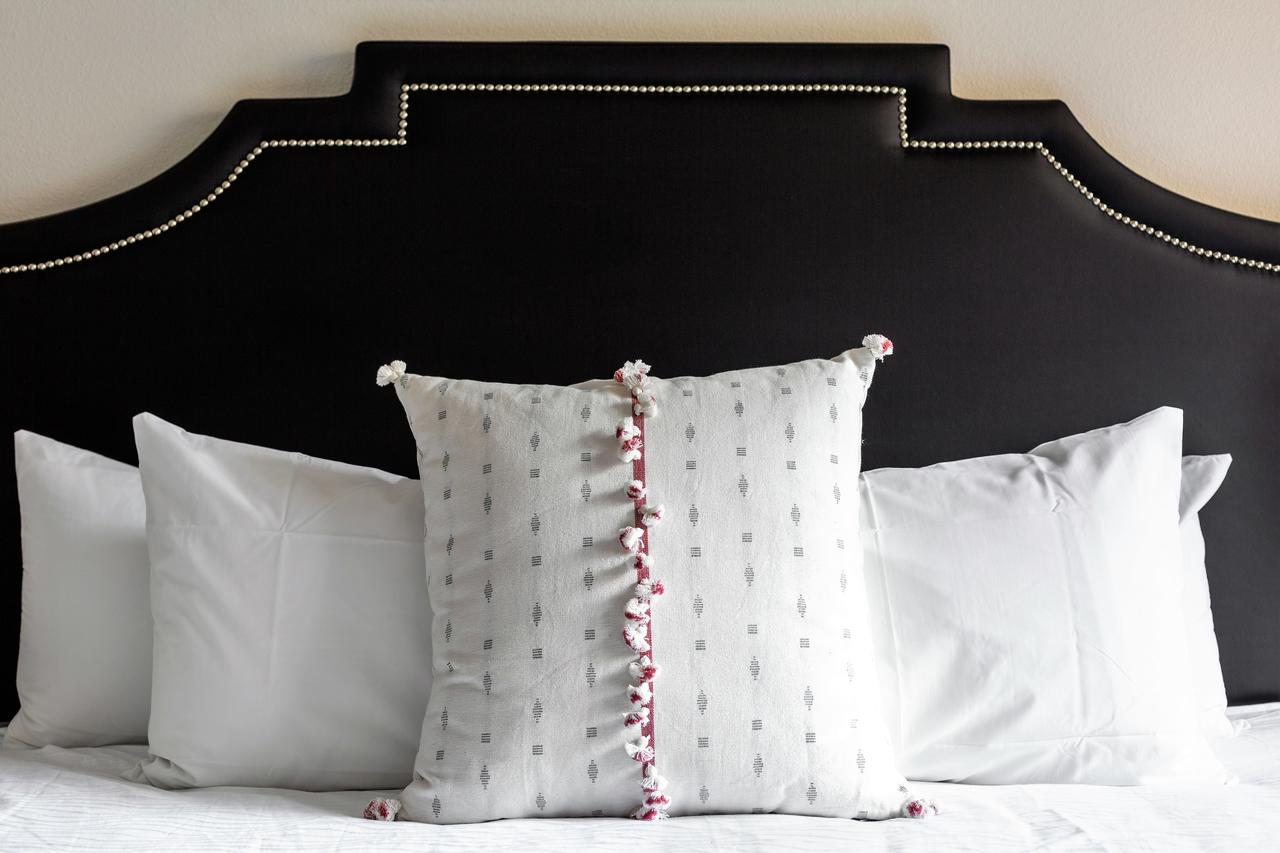 Stay Alfred At The District - thumb 35