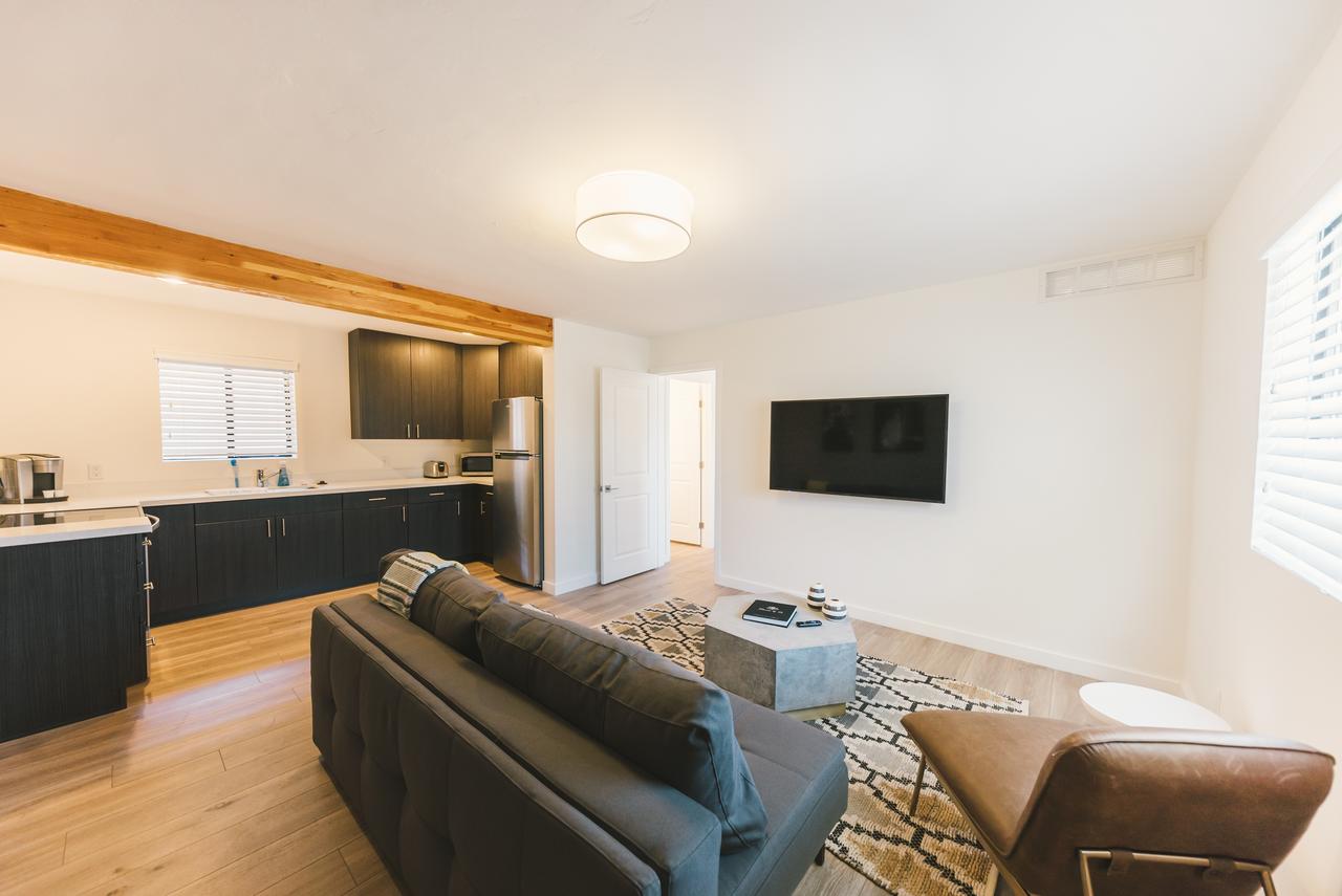 XVIII Sublime 1BR In Phx Roosevelt Row District - thumb 3