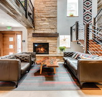 Boulder Adventure Lodge - Tourism House