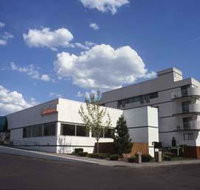 Howard Johnson by Wyndham Denver West - Tourism House