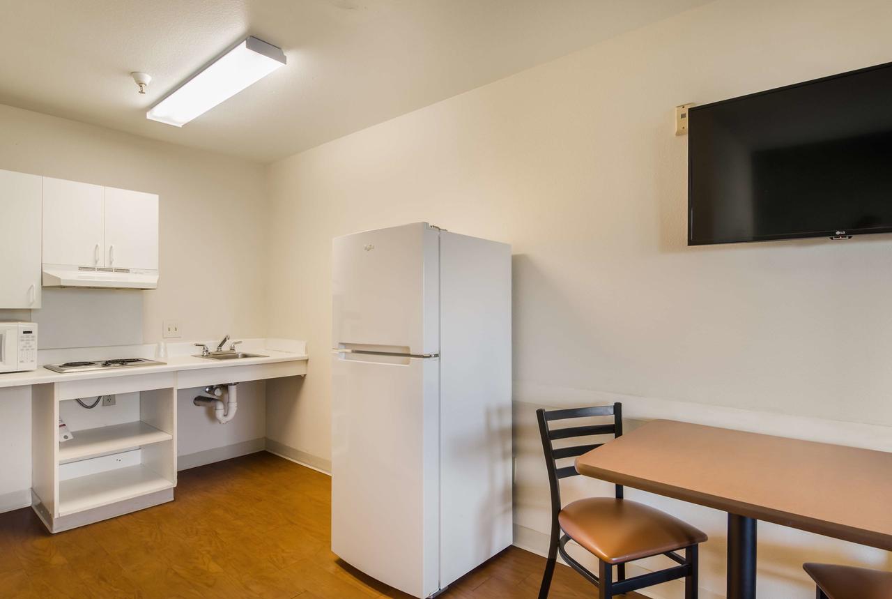 HomeTowne Studios Denver - Airport/Aurora - thumb 18