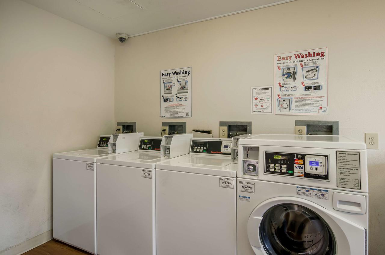 HomeTowne Studios Denver - Airport/Aurora - thumb 22