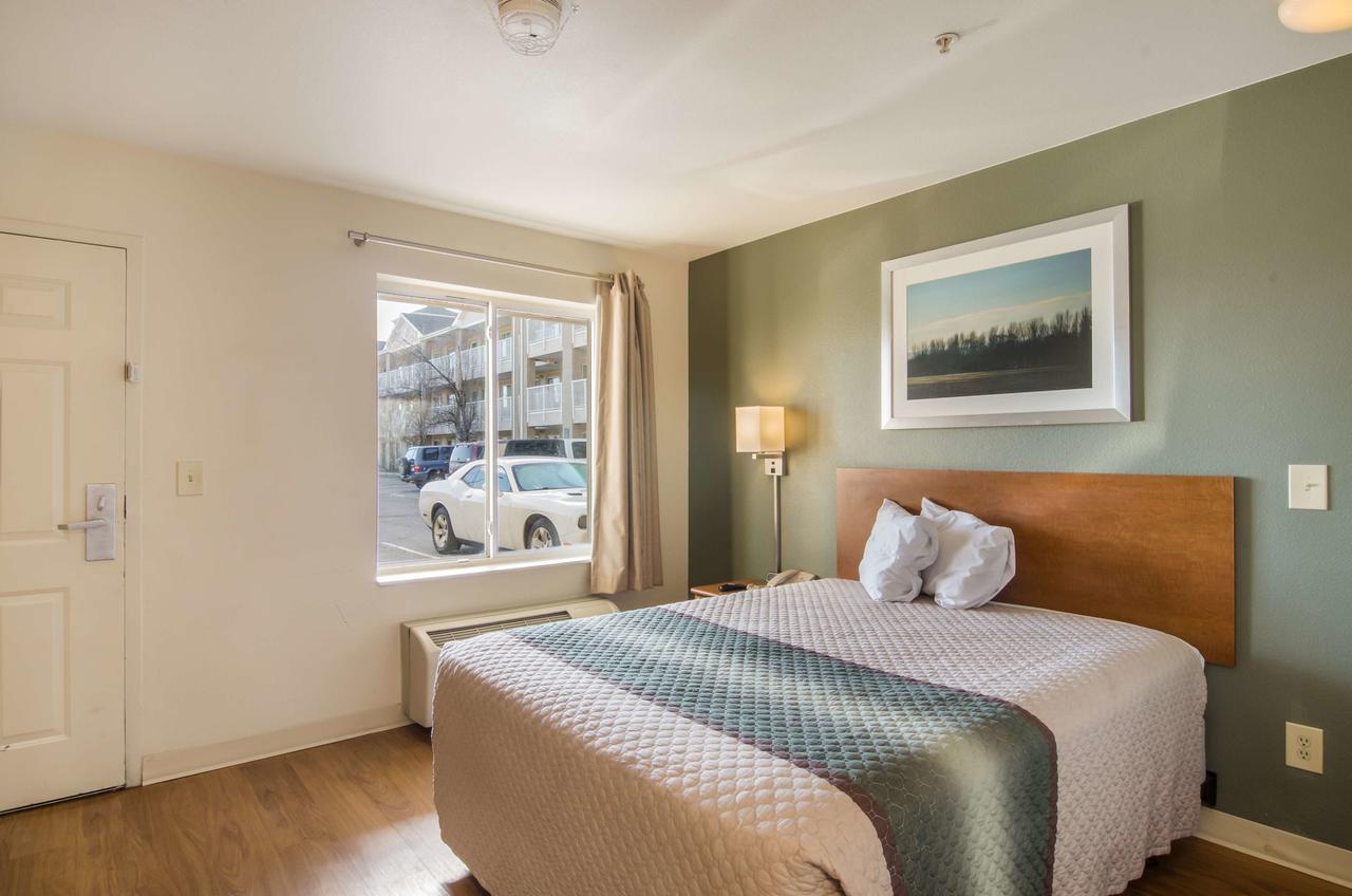 HomeTowne Studios Denver - Airport/Aurora - thumb 10