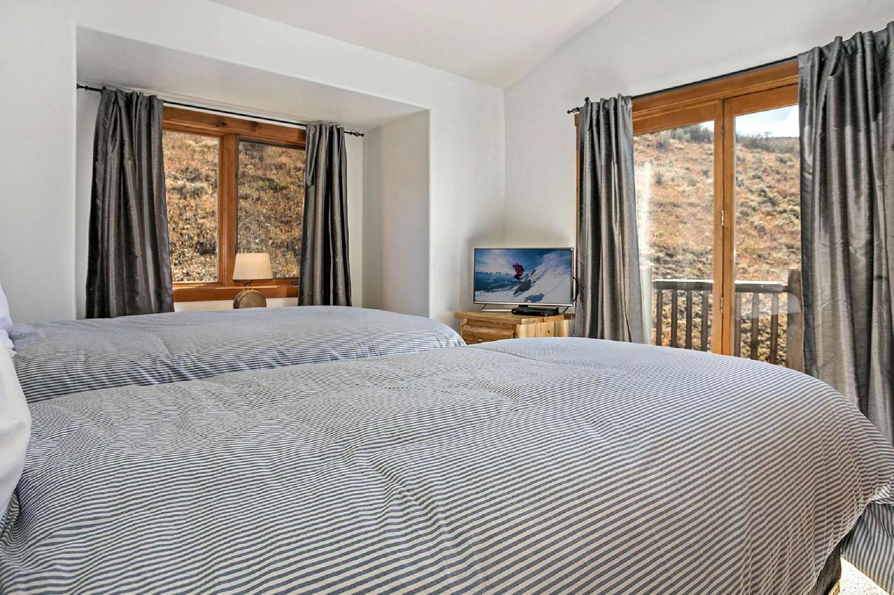 Bachelor Springs 178 - thumb 8