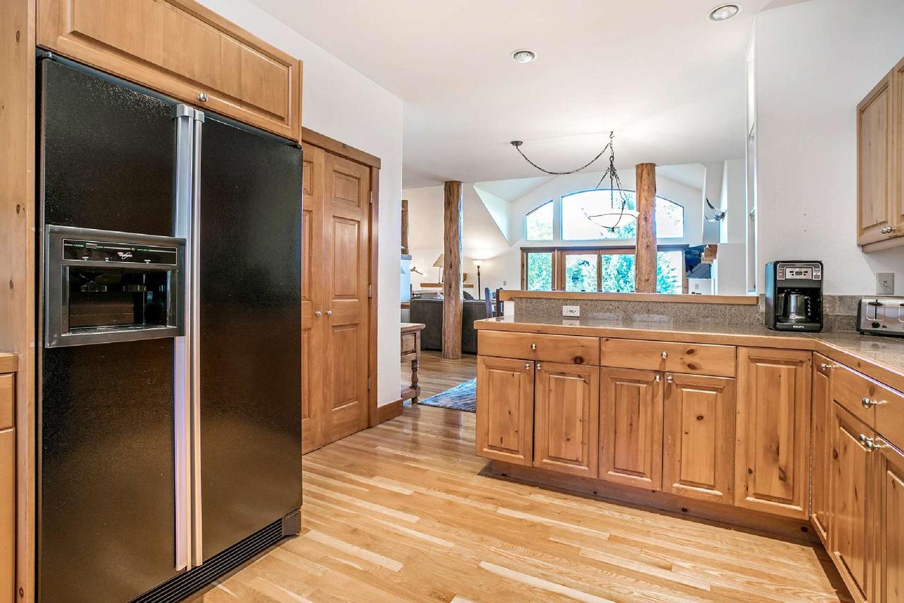 Bachelor Springs 178 - thumb 12