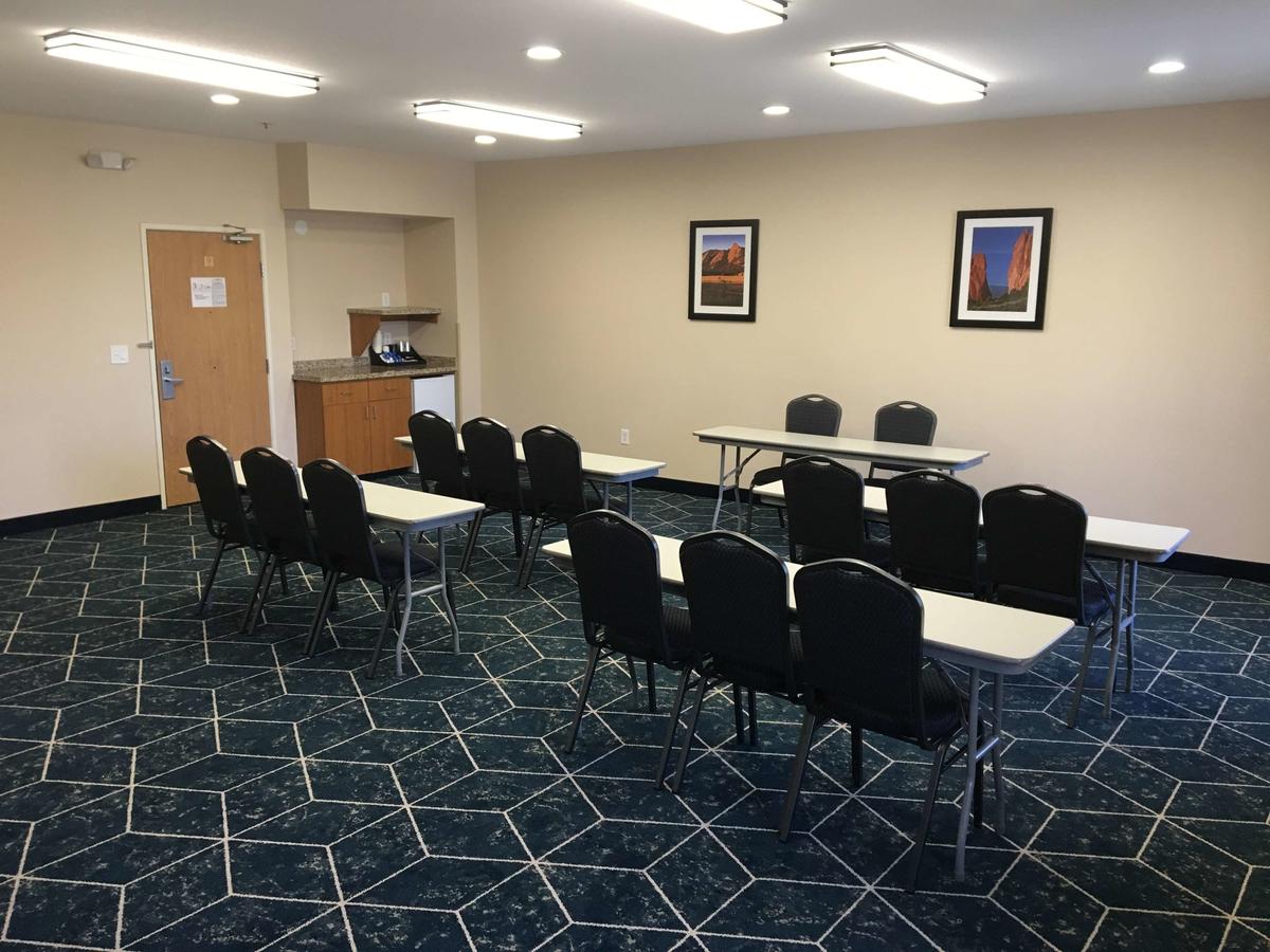 Best Western Plus Gateway Inn & Suites - Aurora - thumb 29