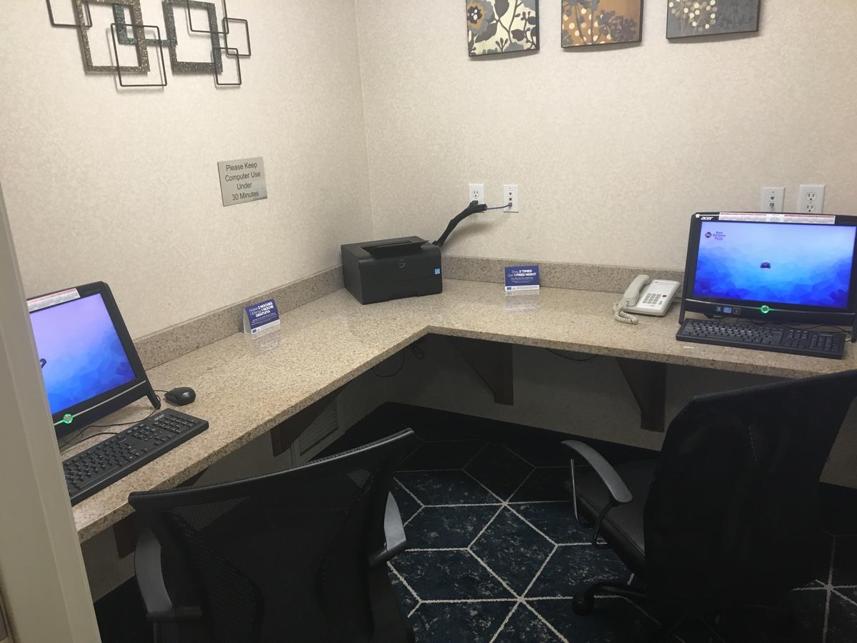 Best Western Plus Gateway Inn & Suites - Aurora - thumb 22