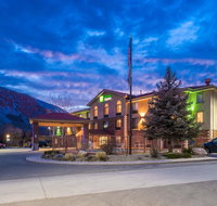 Holiday Inn Express Glenwood Springs Aspen Area - Tourism House