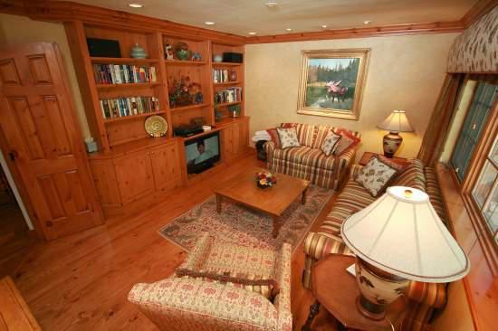 Pinehurst Townhome Luxury Rental In Beaver Creek - thumb 4